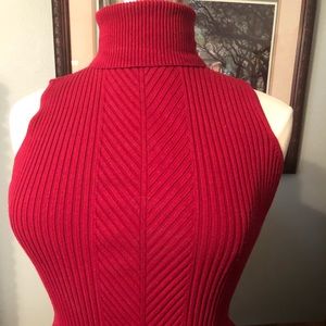 Red short sleeve sweater